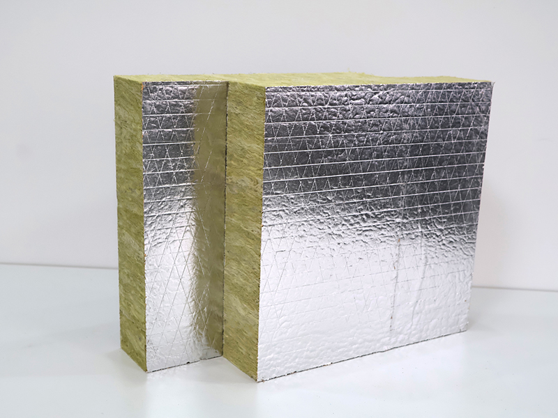 巖棉復(fù)合板